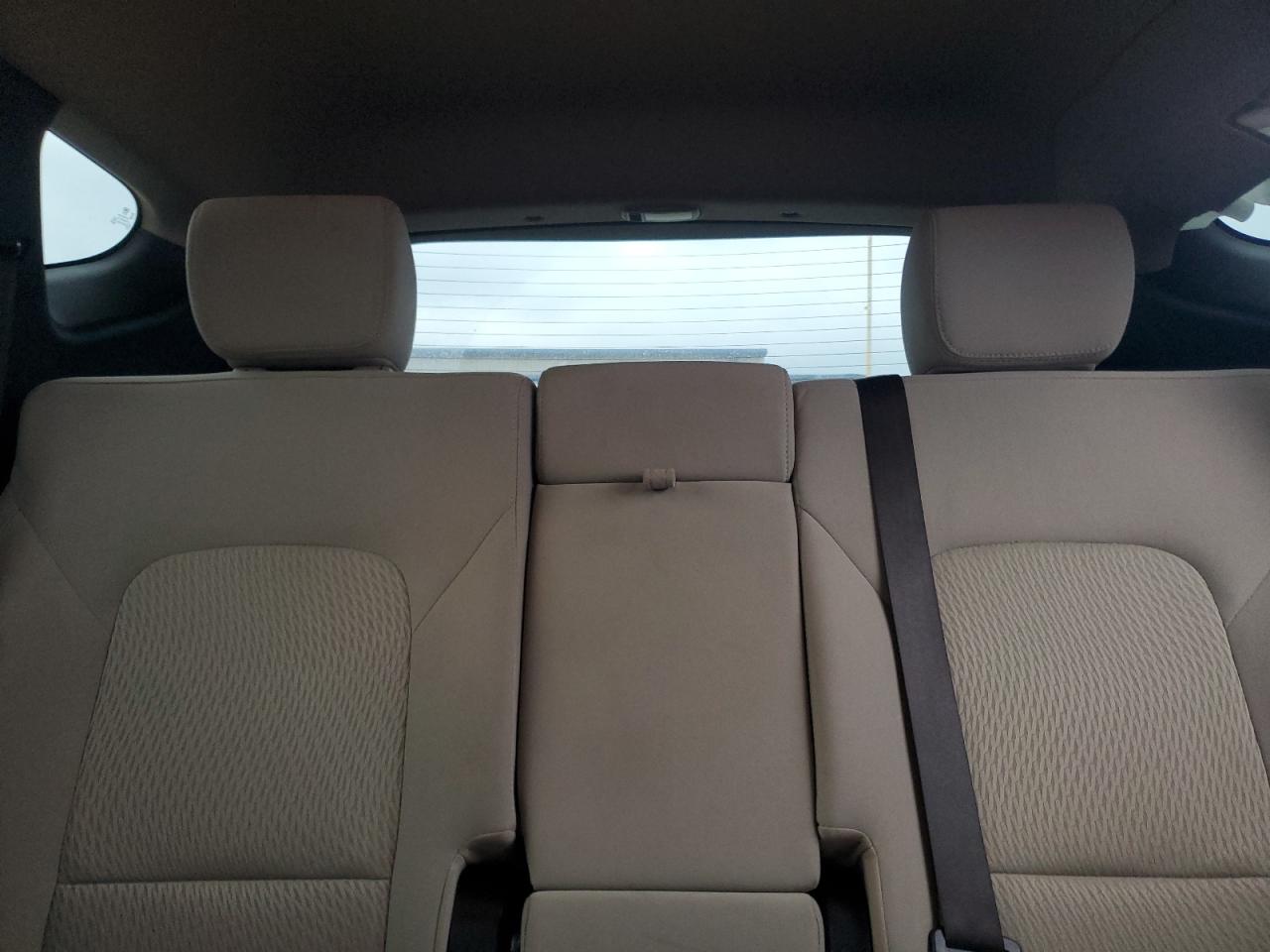 Hyundai SANTA FE Image 4