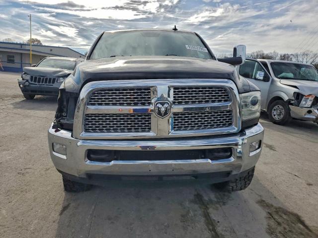 Ram 2500 Laramie Image 9