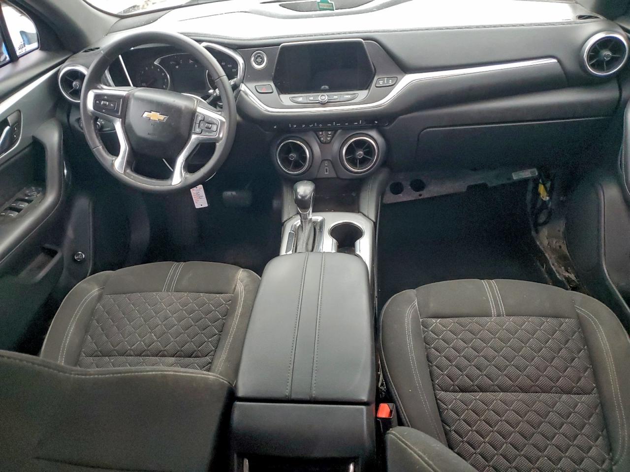 Chevrolet Blazer 1lt Image 8