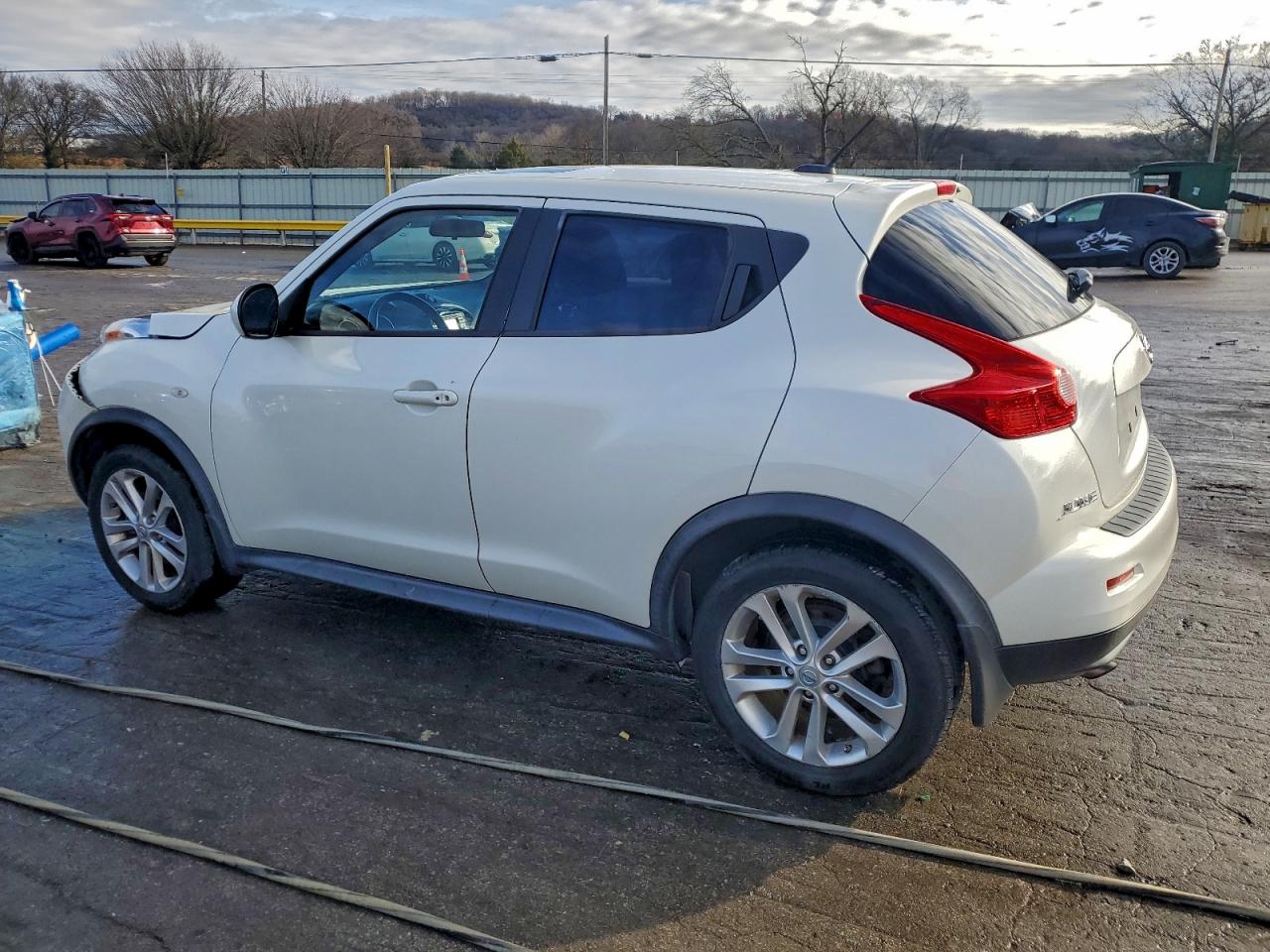 Nissan JUKE S Image 9