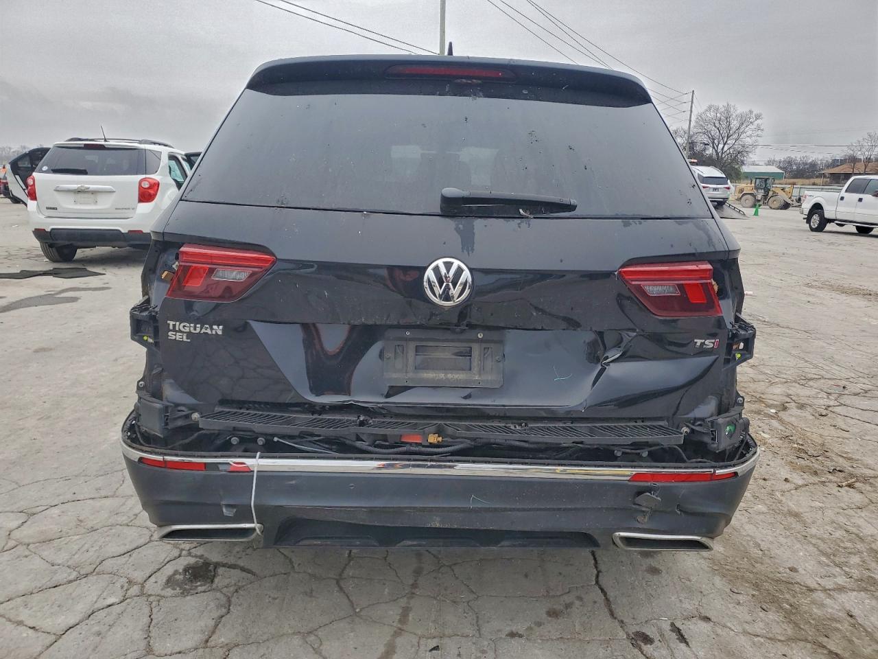 Volkswagen Tiguan Se Image 4