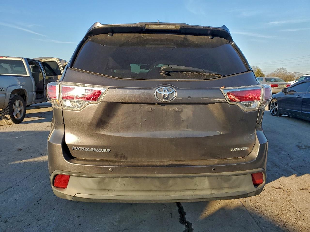 Toyota Highlander Limited Image 10