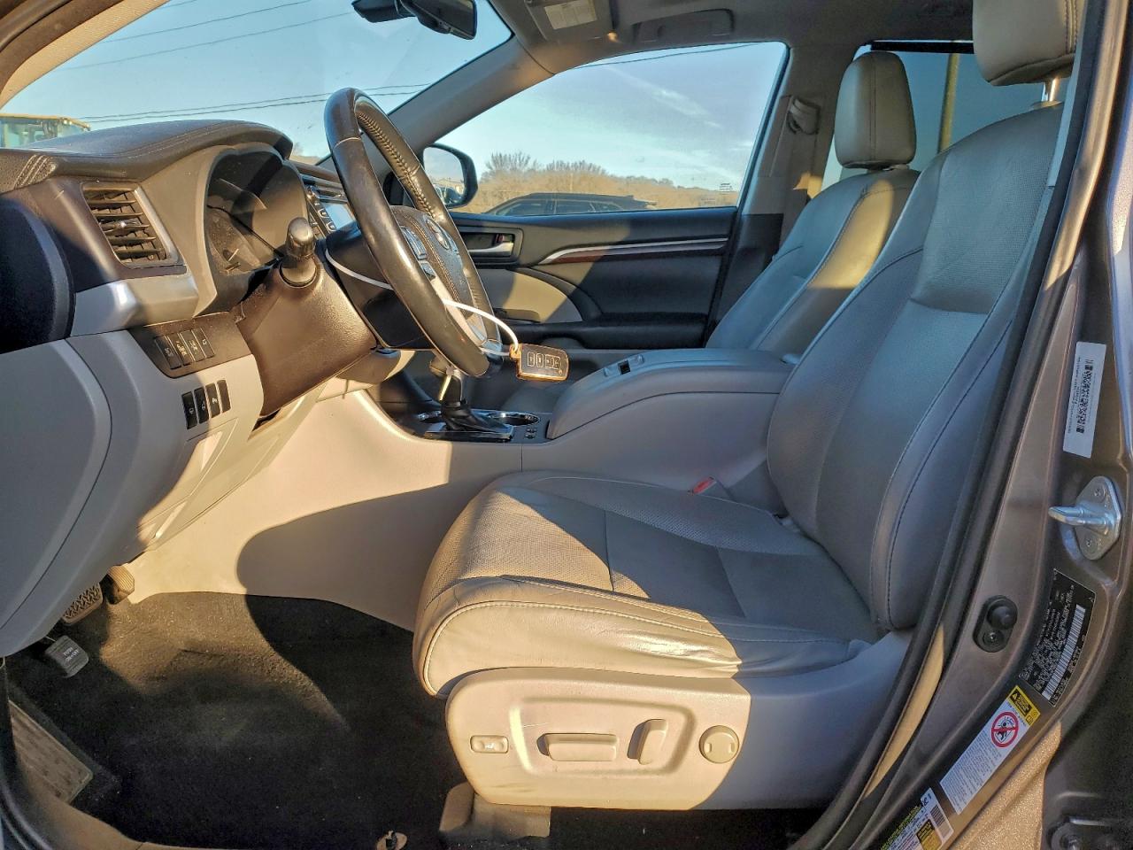 Toyota Highlander Limited Image 6