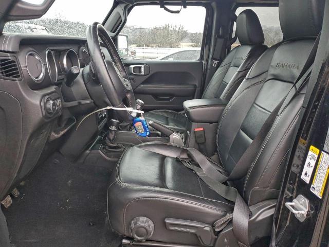 Jeep Wrangler Sahara Image 6