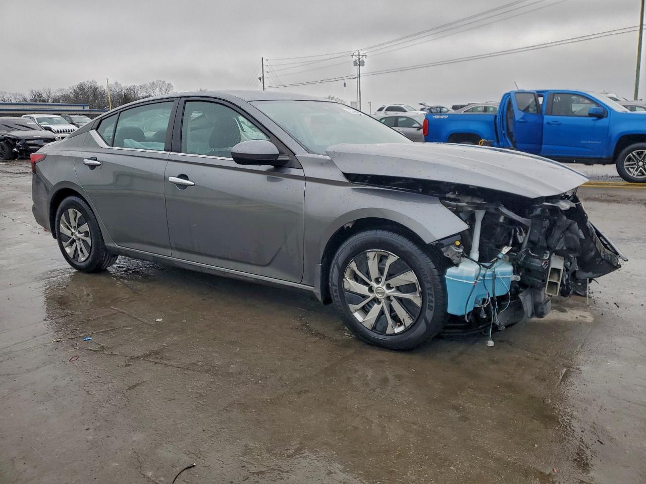 Nissan Altima S Image 3