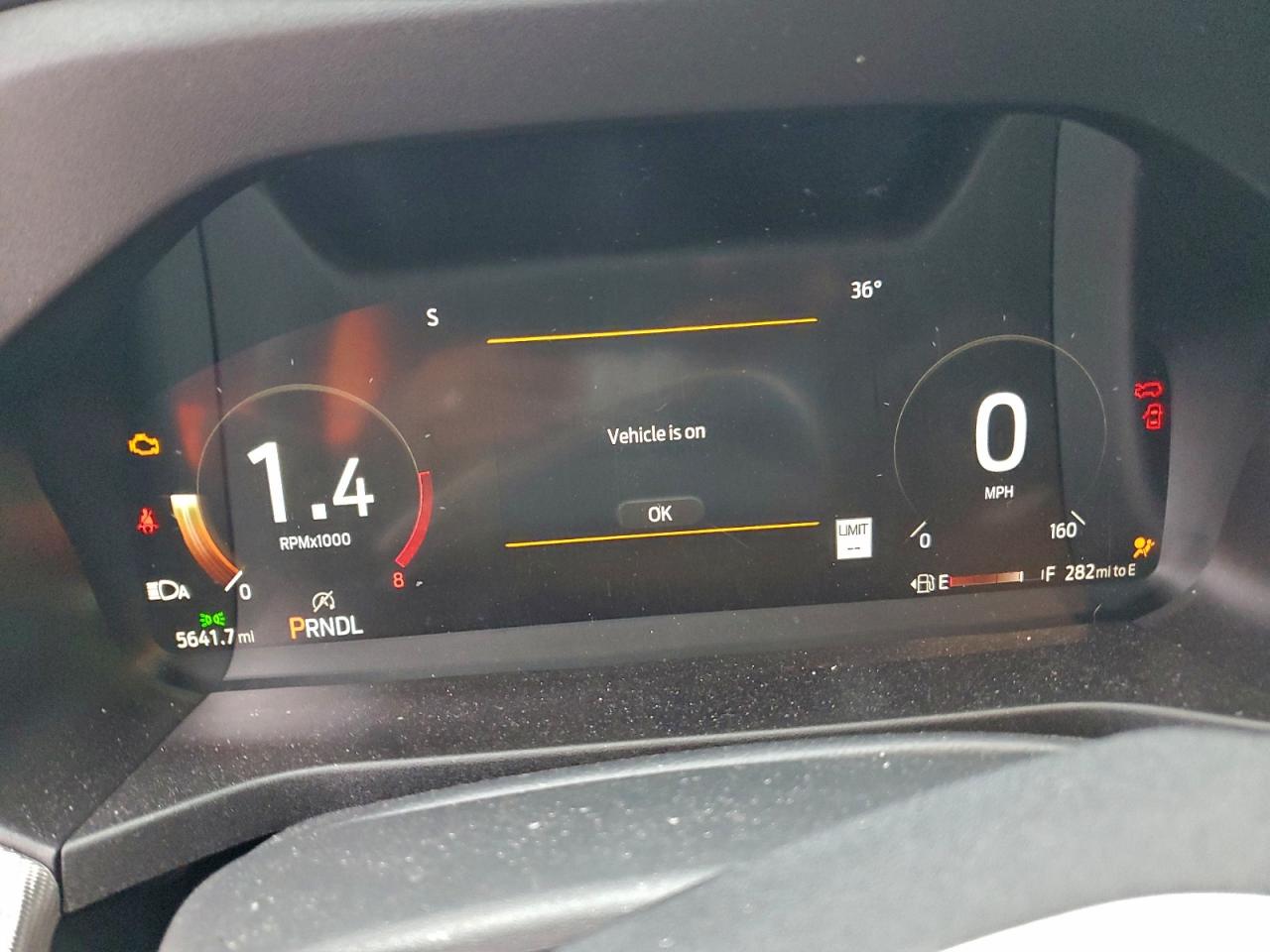 Ford Explorer Active Image 10