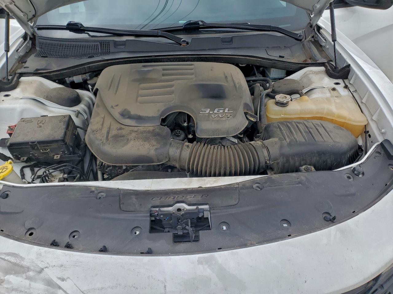 Dodge Charger Sxt Image 12