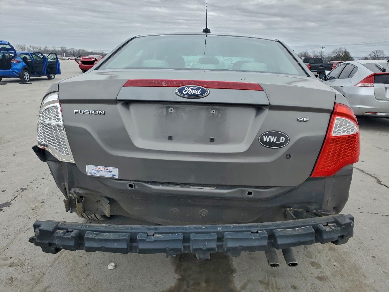 Ford Fusion Se Image 9