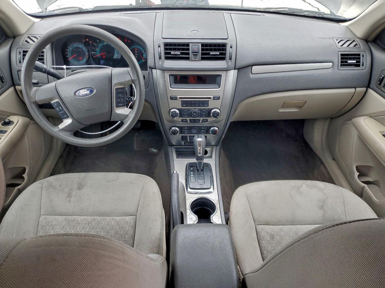 Ford Fusion Se Image 6