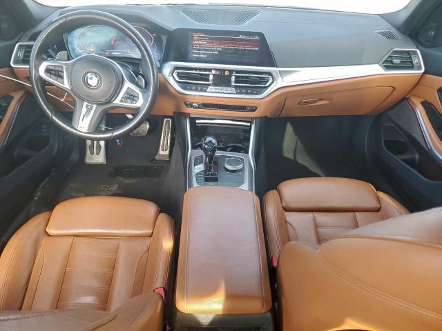 BMW 3 Series Image 9