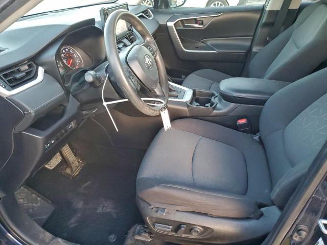 Toyota RAV4 Xle Image 12