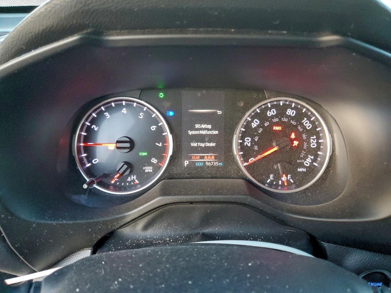 Toyota RAV4 Xle Image 5