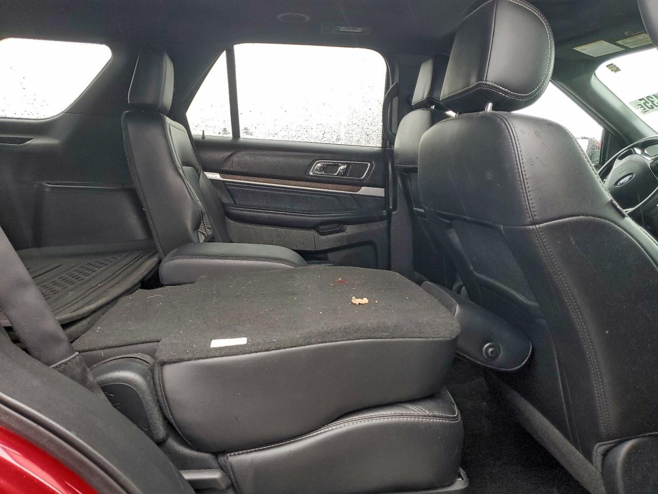 Ford Explorer Limited Image 10