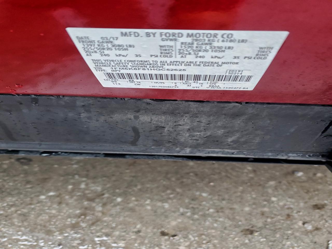 Ford Explorer Limited Image 8