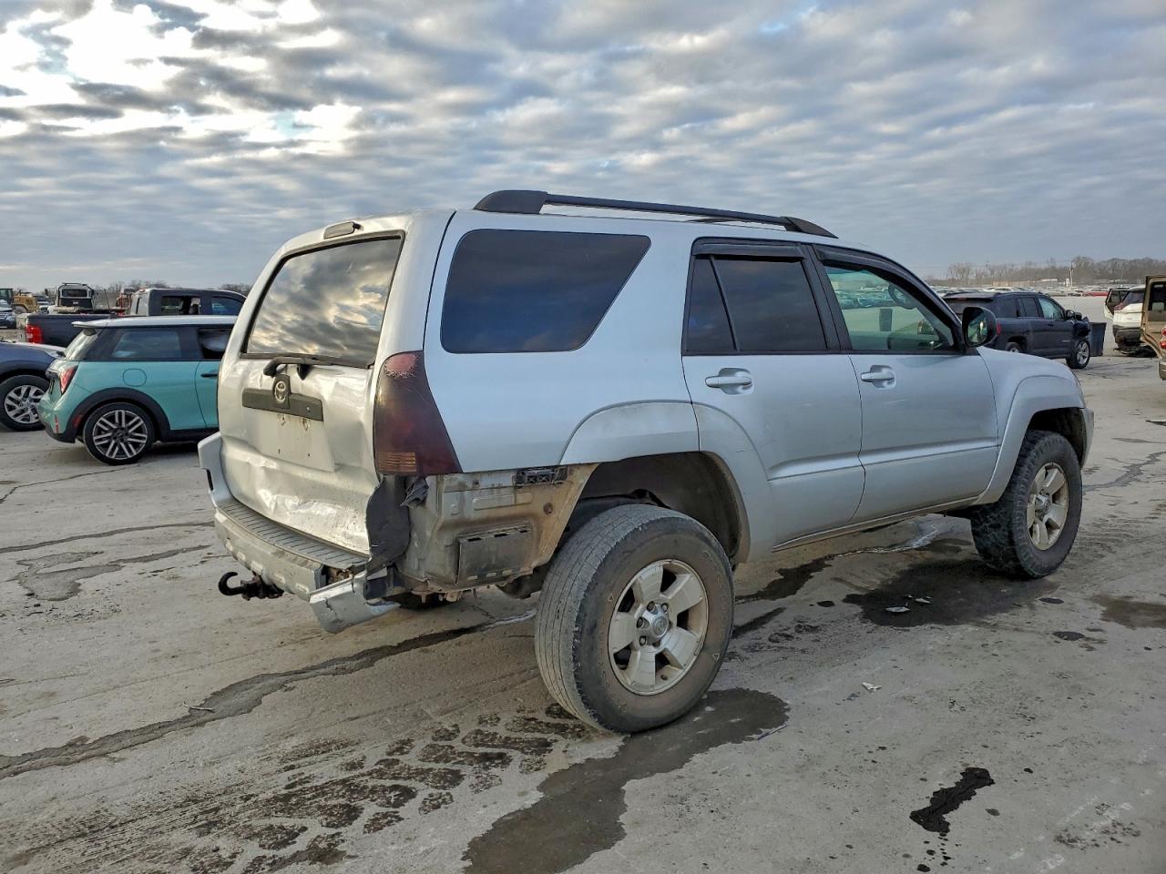 Toyota 4Runner Sr5 Image 5