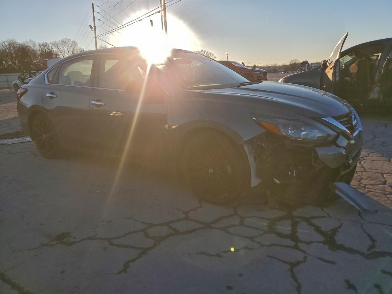 Nissan Altima 2.5 Image 2