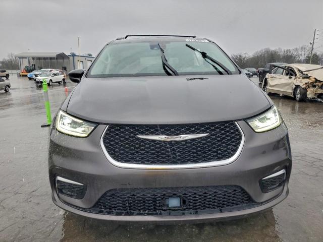 Chrysler Pacifica Touring L Image 10