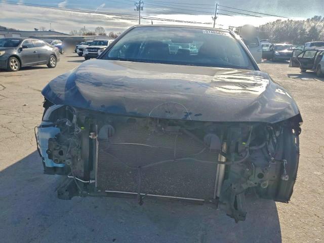 Toyota Camry Xse Image 9