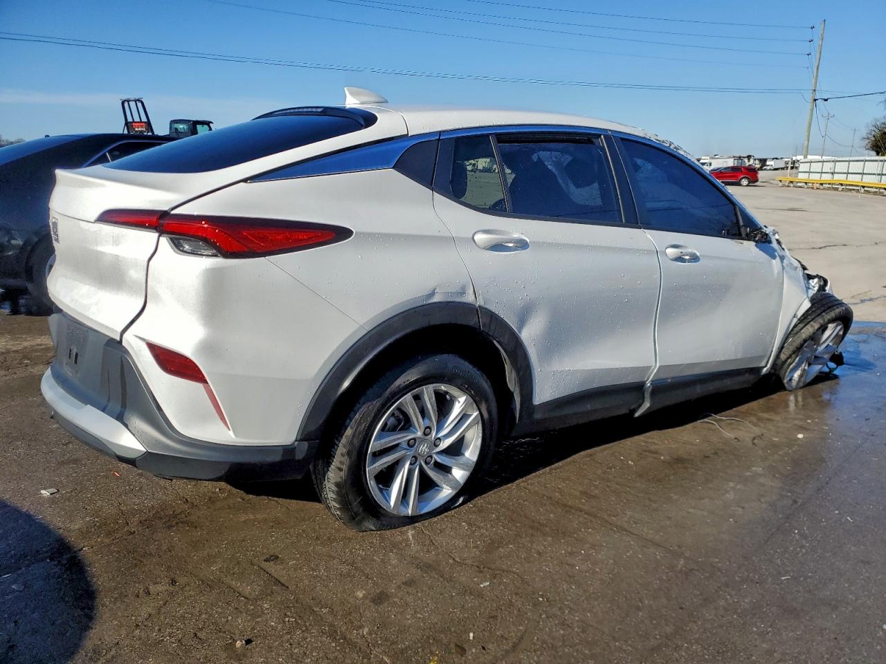 Buick Envista Pr Preferred Image 2