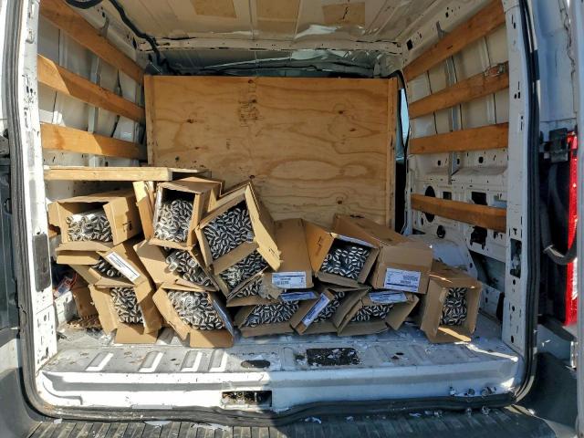 Ford Transit T-250 Image 4