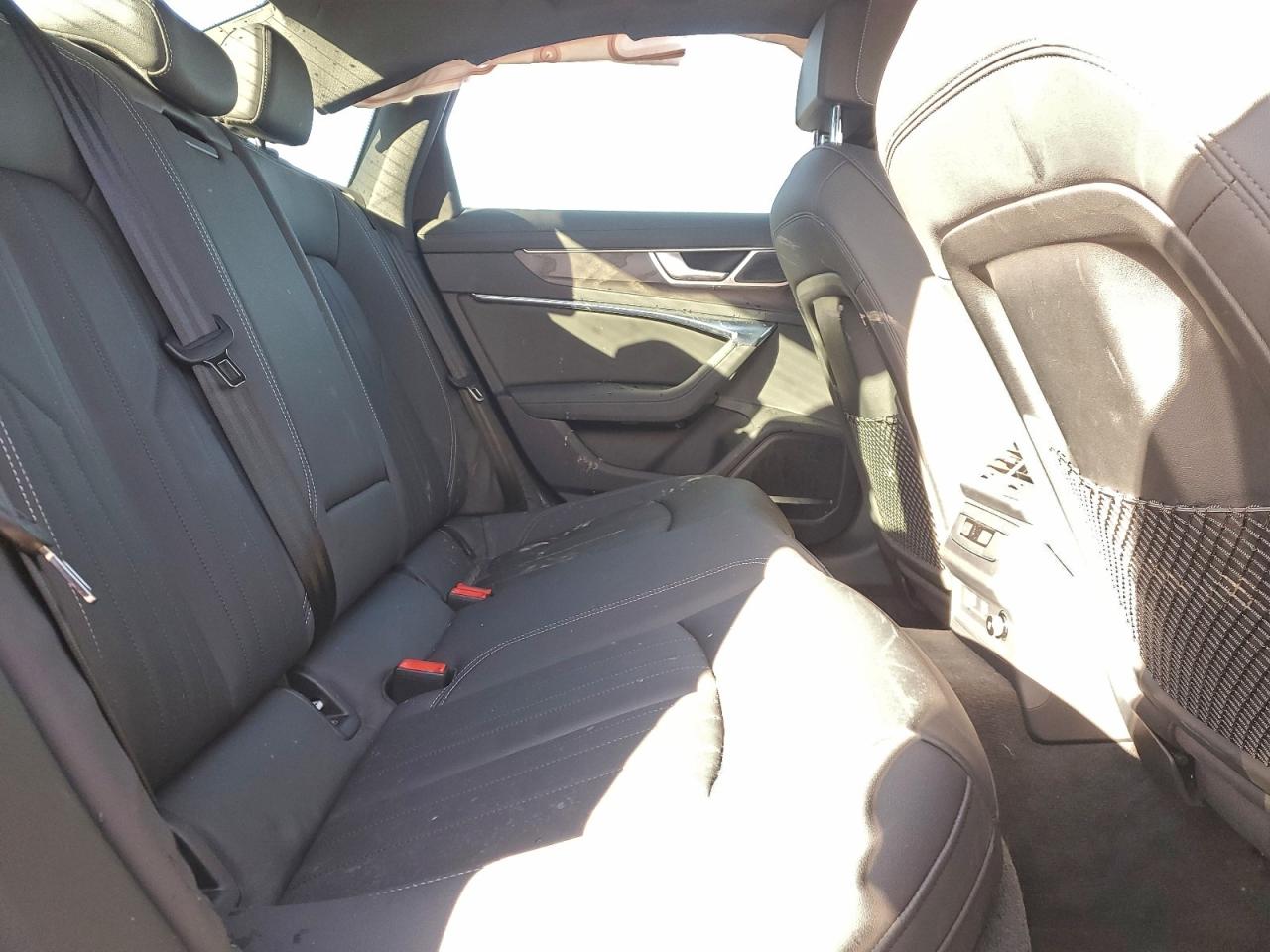 Audi A6 Premium Plus Image 12