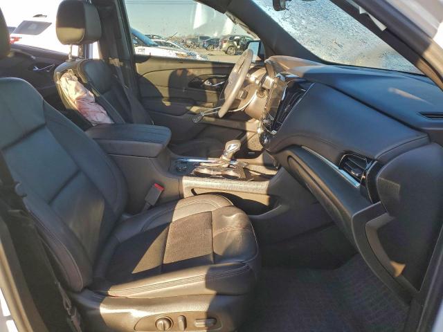 Chevrolet Traverse Rs Image 4