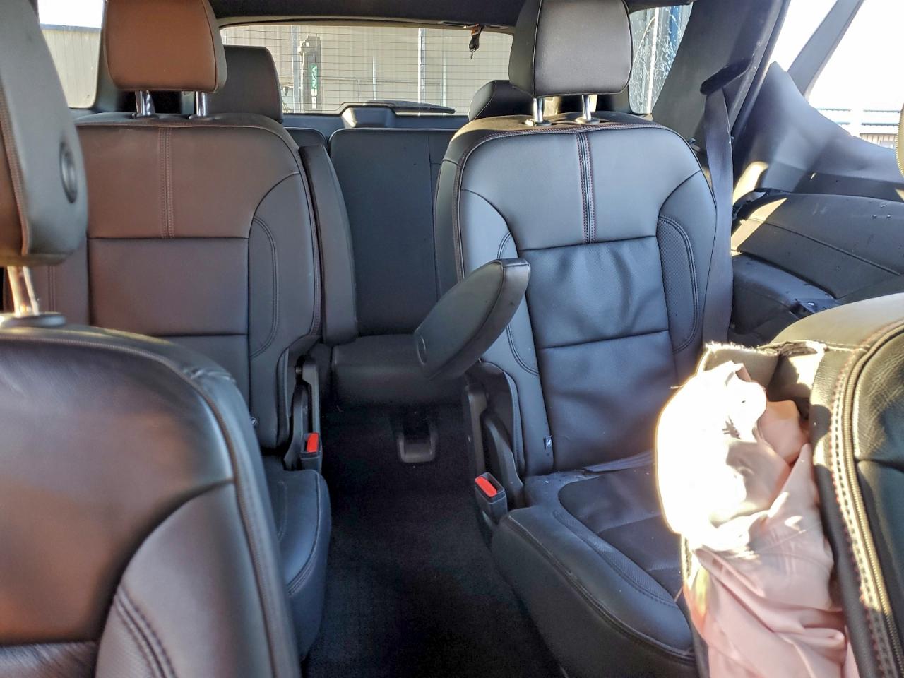 Chevrolet Traverse Rs Image 9