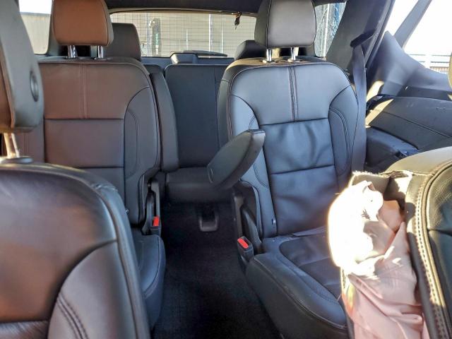 Chevrolet Traverse Rs Image 9