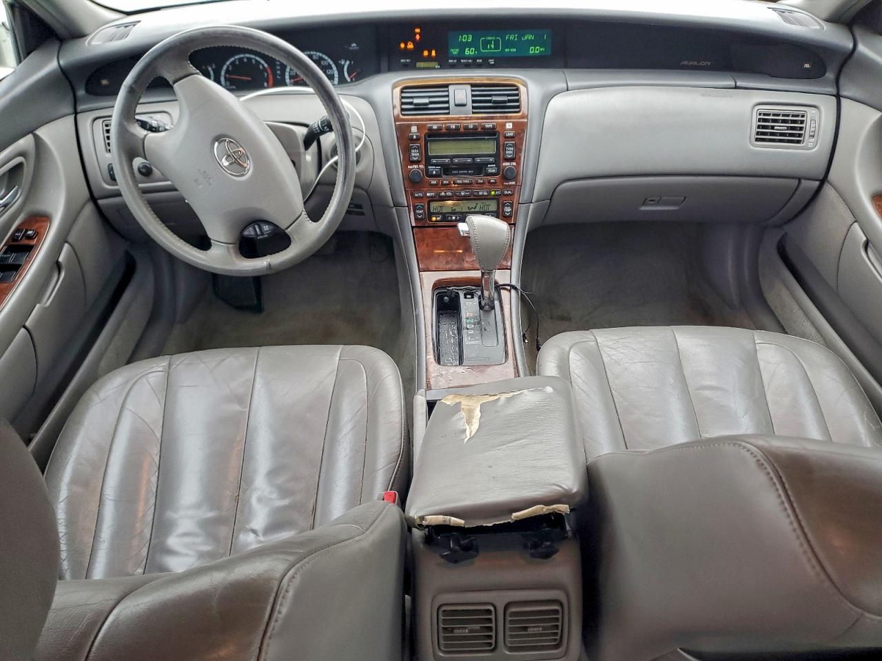Toyota Avalon Xl Image 4