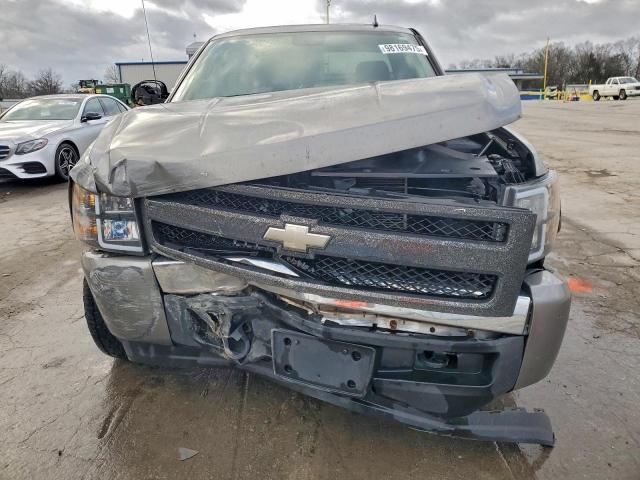 Chevrolet Silverado K1500 Image 2