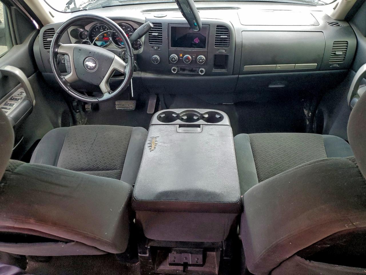 Chevrolet Silverado K1500 Image 7