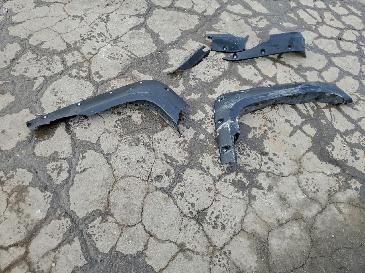 Chevrolet Silverado K1500 Image 13