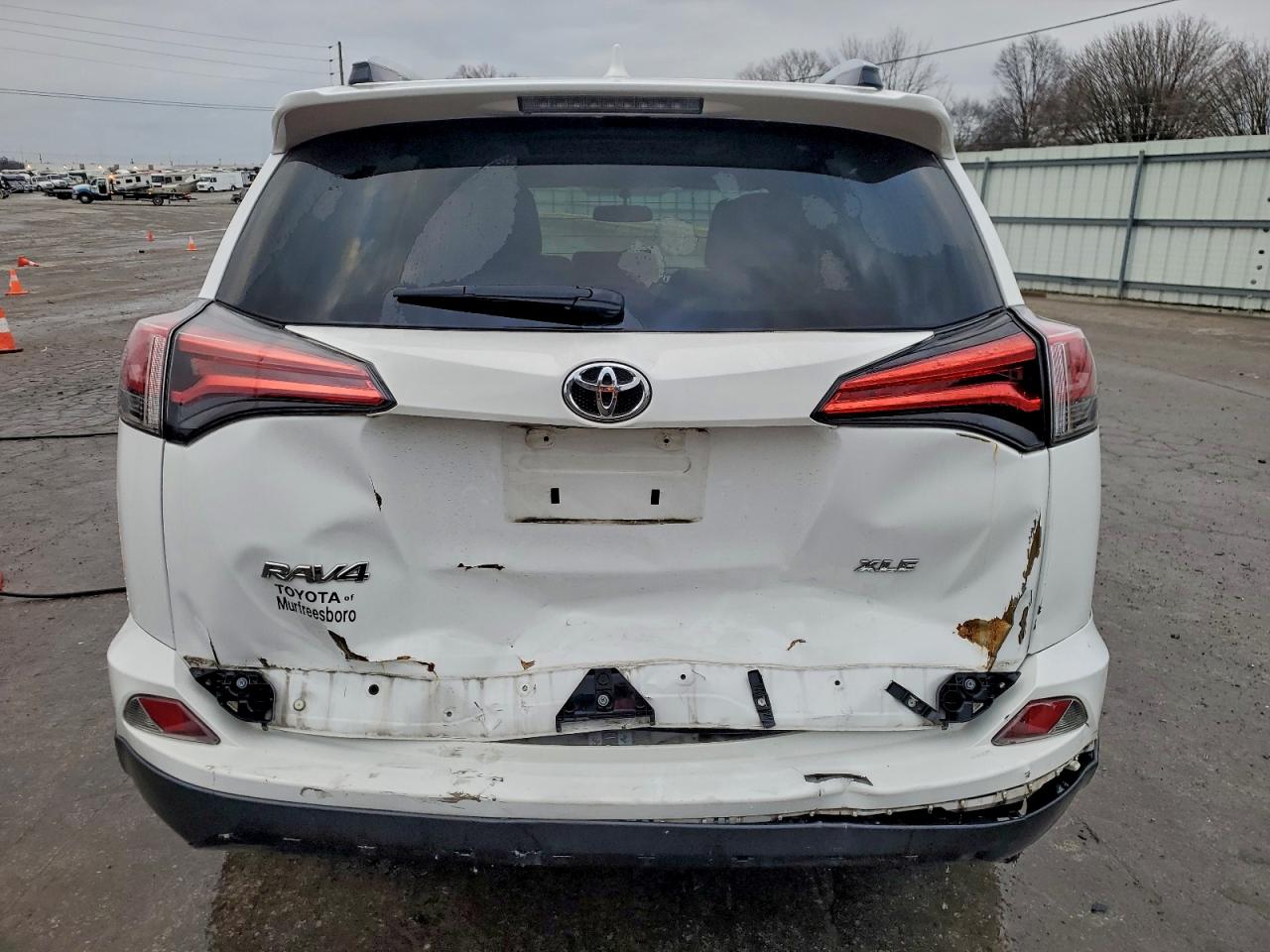 Toyota RAV4 Xle Image 10