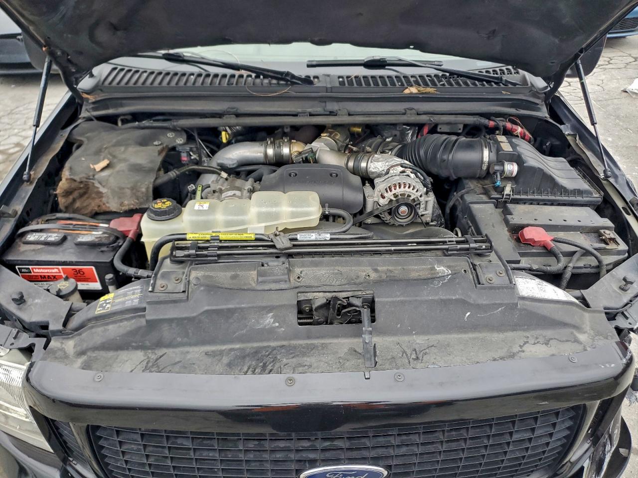 Ford Excursion Limited Image 11