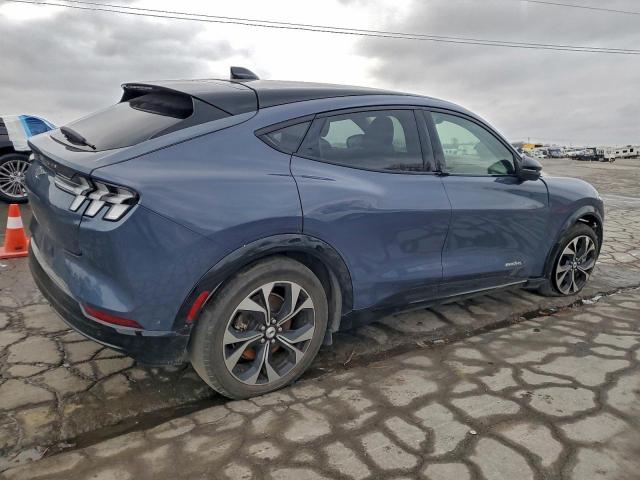 Ford Mustang Premium Image 11