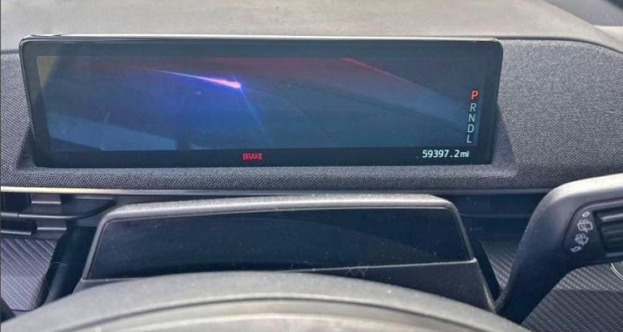 Ford Mustang Premium Image 12