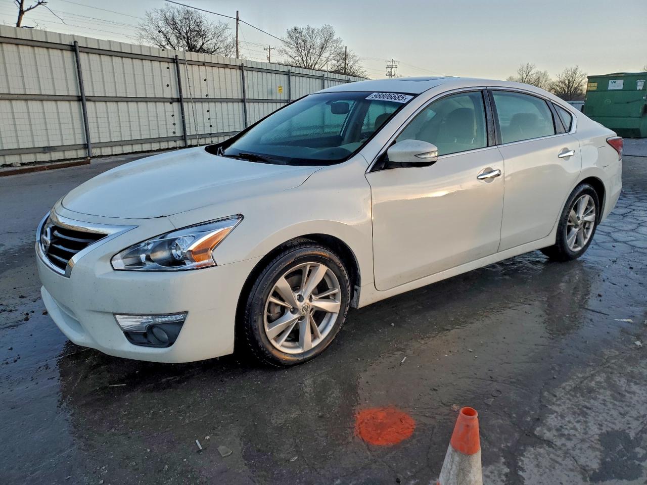 Nissan Altima 2.5 Image 1