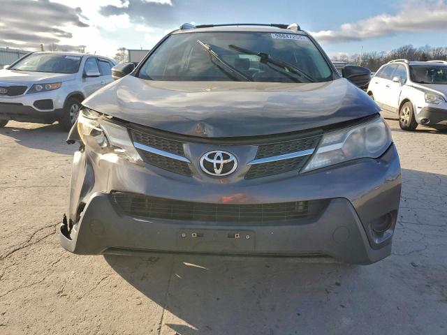 Toyota RAV4 Le Image 13