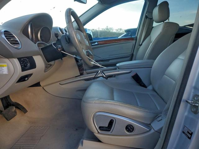 Mercedes-Benz M-Class 350 Image 4