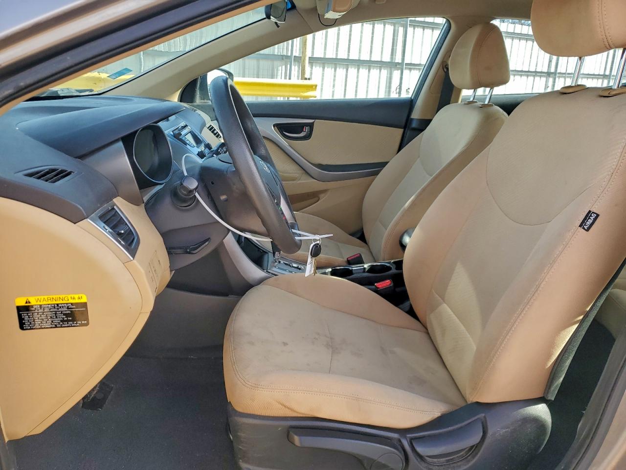 Hyundai ELANTRA Gls Image 6