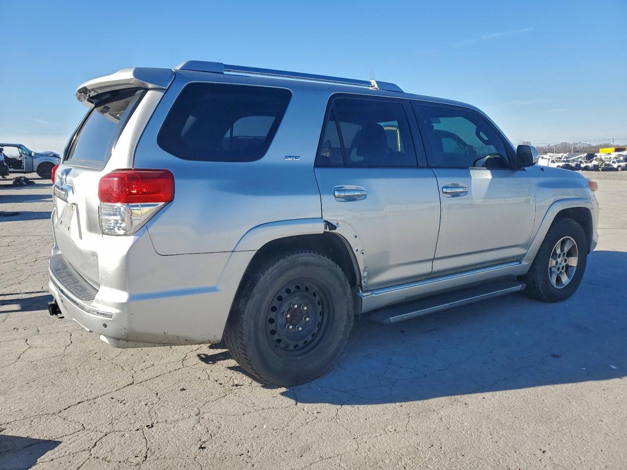 Toyota 4Runner Sr5 Image 13