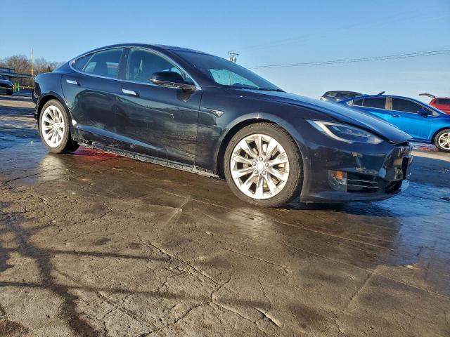 Tesla Model S Image 3