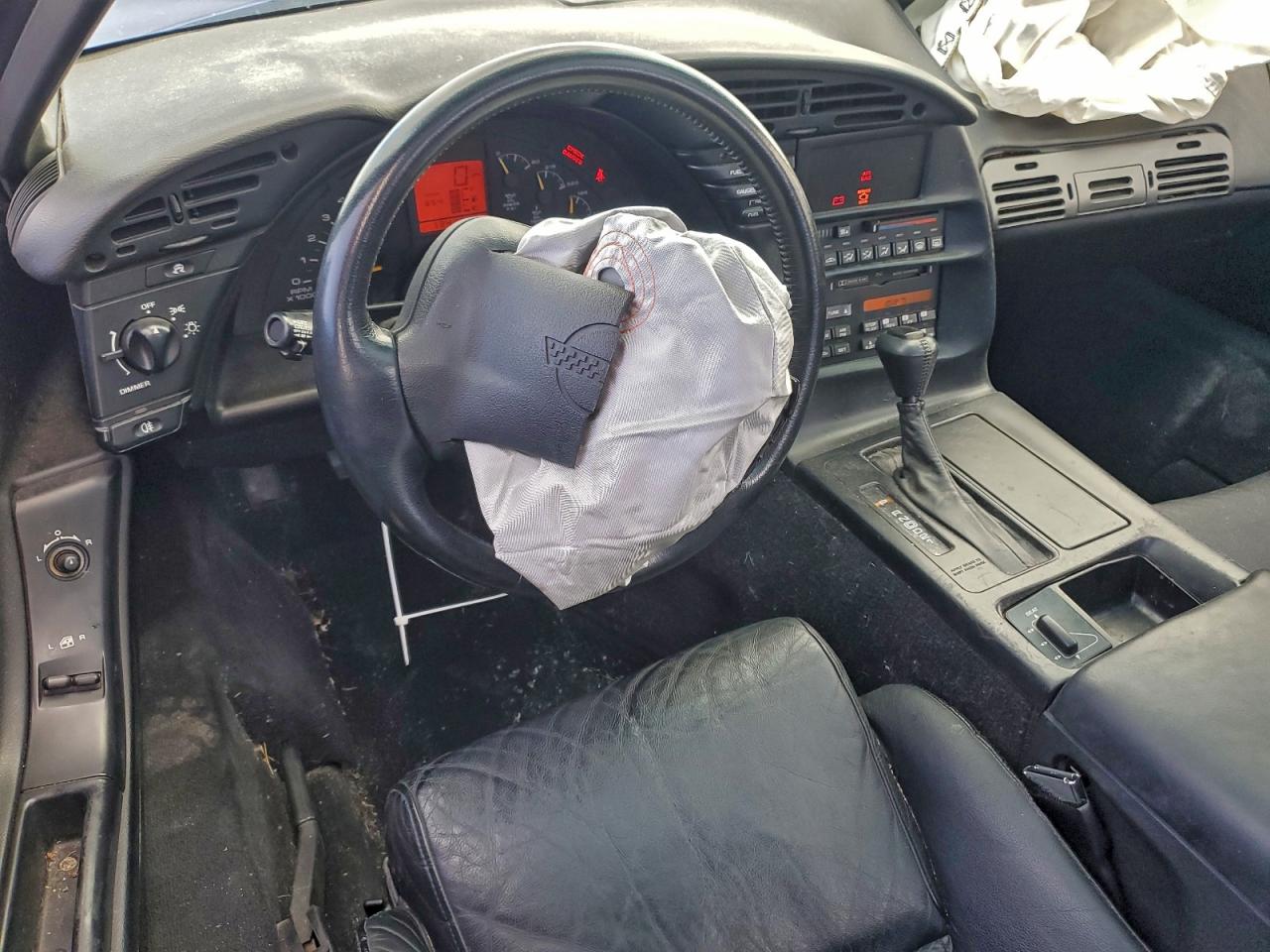 Chevrolet Corvette Image 2