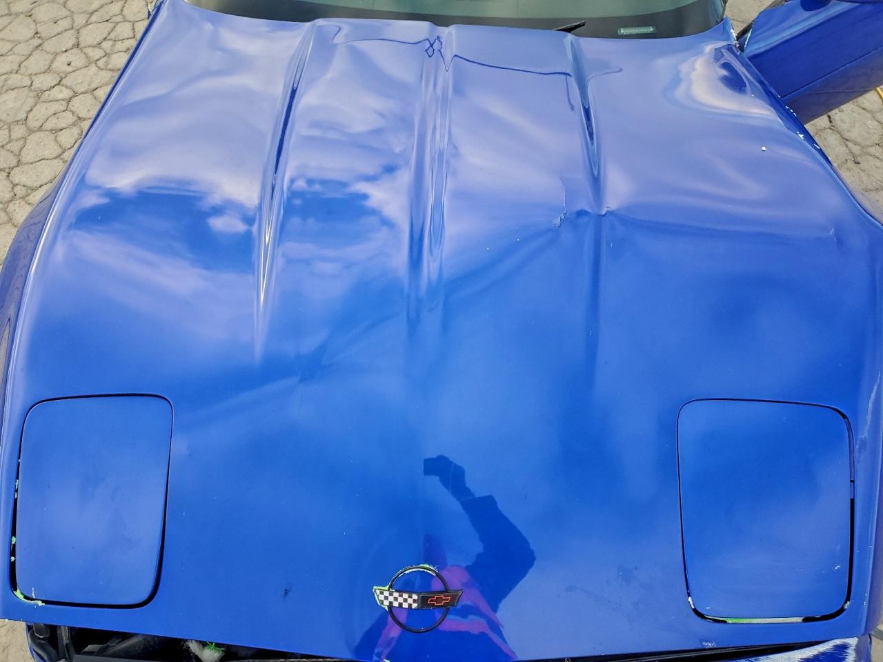 Chevrolet Corvette Image 11