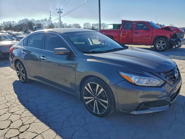 Nissan Altima 2.5 Image 5