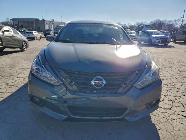 Nissan Altima 2.5 Image 7