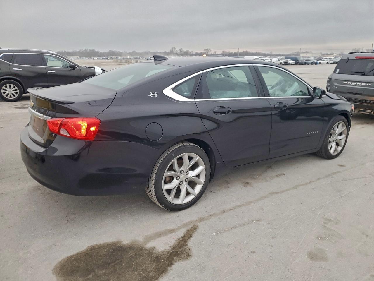 Chevrolet Impala Lt Image 2