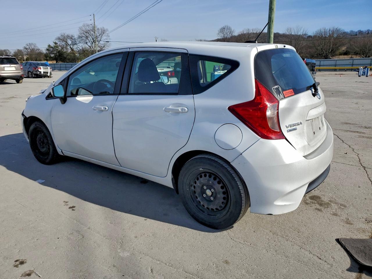Nissan Versa S Image 12