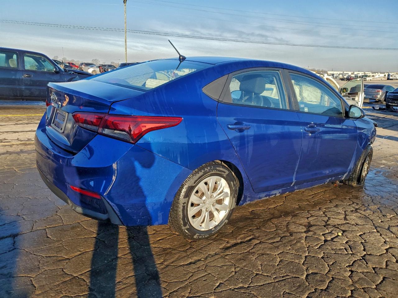 Hyundai ACCENT Se Image 3