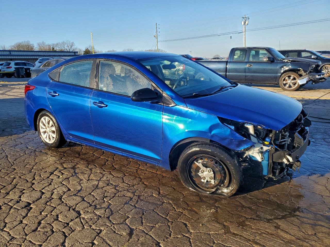 Hyundai ACCENT Se Image 2